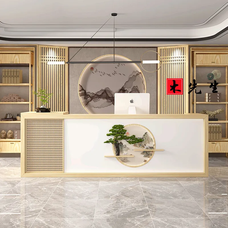 無垢材の受付デスク、新中国風のフロントカウンター（ホテル、レ - Spa Wellness Hotel のレビューと価格